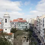 Lisbon Suite Home ליסבון