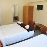 Lisbon Suite Home ליסבון