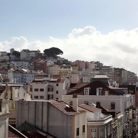 Pensionat Lisbon Suite Home 2*