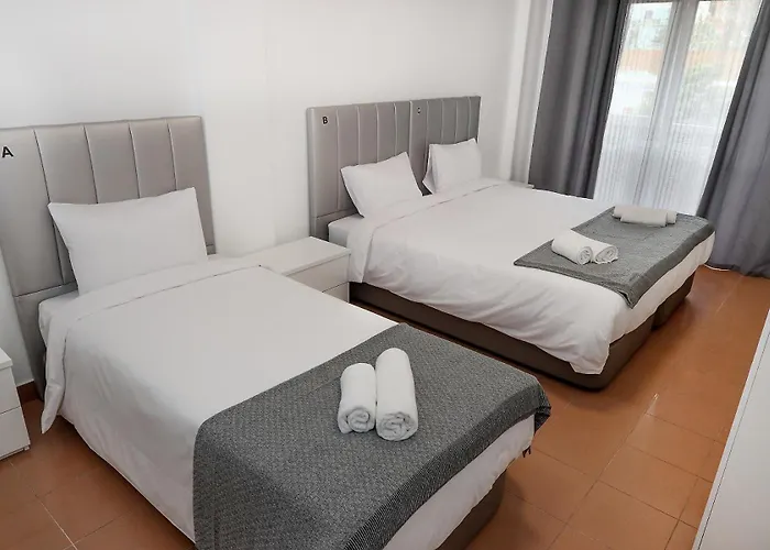 Lisbon Suite Home
