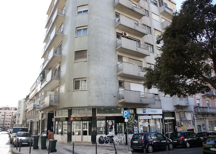 Lisbon Suite Home Pensjonat 2*