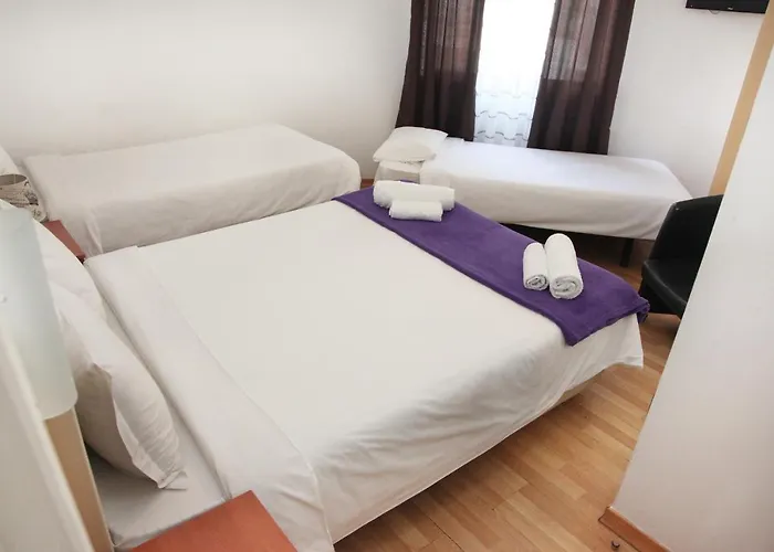 Pensjonat Lisbon Suite Home 2*