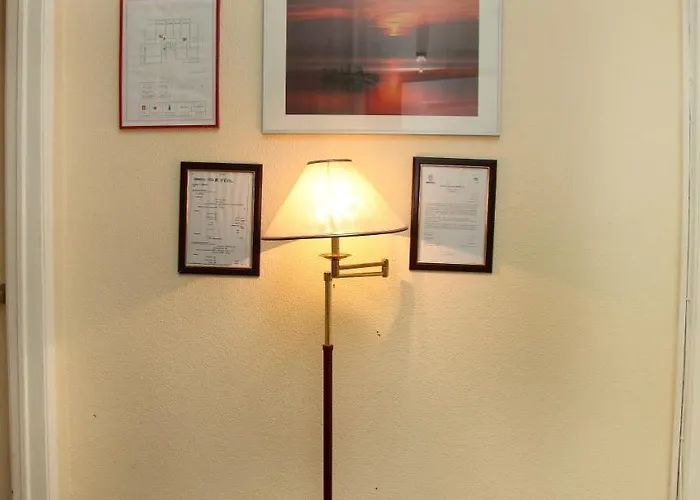 Lisbon Suite Home Pensjonat 2*