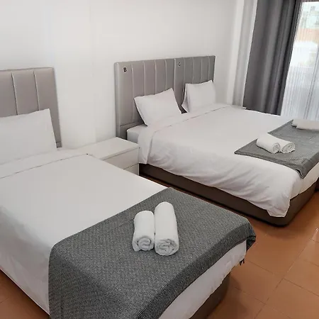 Lisbon Suite Home