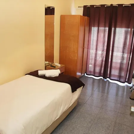 Lisbon Suite Home Гостевой дом 2*