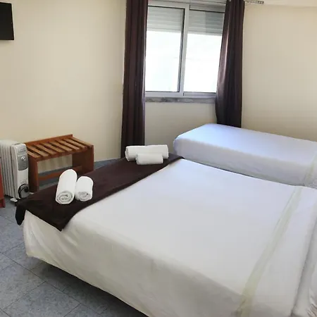 Lisbon Suite Home 2*