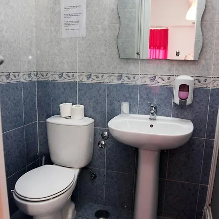 Gasthof Lisbon Suite Home 2*
