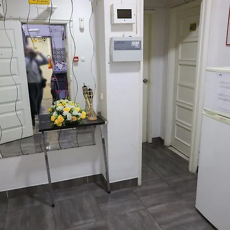 Lisbon Suite Home Konukevi Lisboa